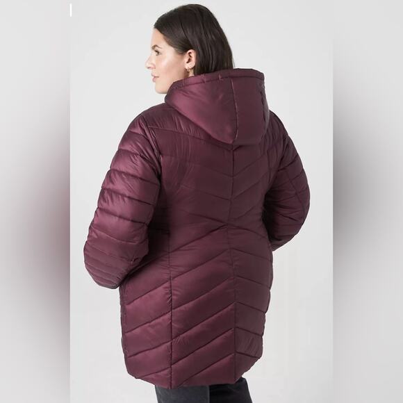 Lane Bryant Prima Puffer Lightweight Packable Winter Jacket in Wine Size 26/28 - Picture 9 of 14